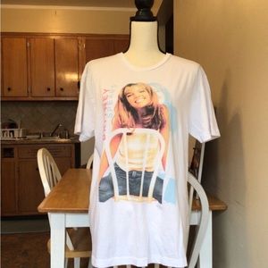 Britney Spears white Tshirt with photography. Large.